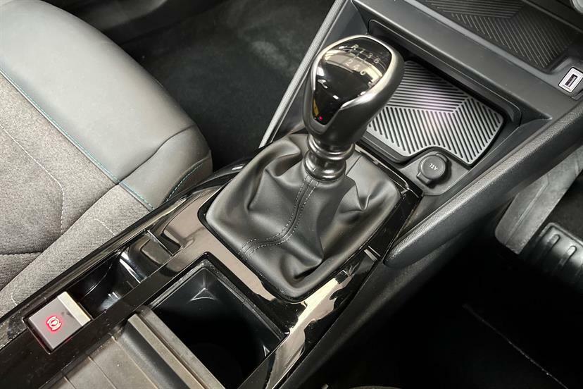 Citroen C4 1.2 Puretech 130 Max White #8