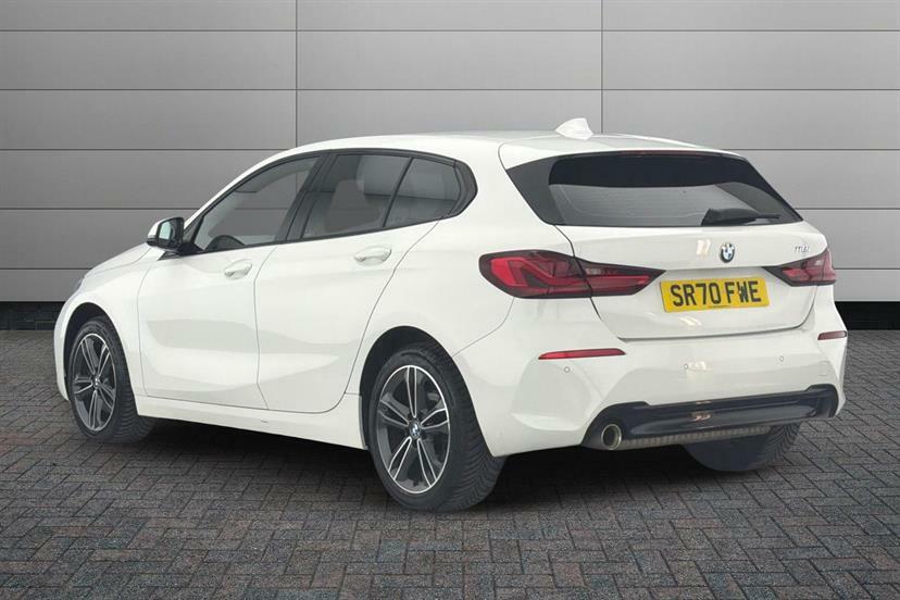 BMW 1 Series 118I Sport White #3