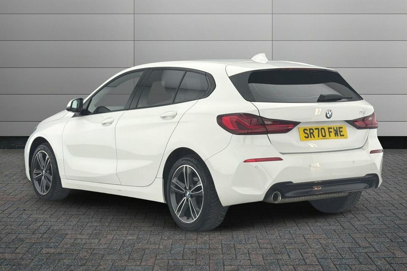 BMW 1 Series 1.5 118I Sport Hatchback 140 Ps SR70FWE White #3