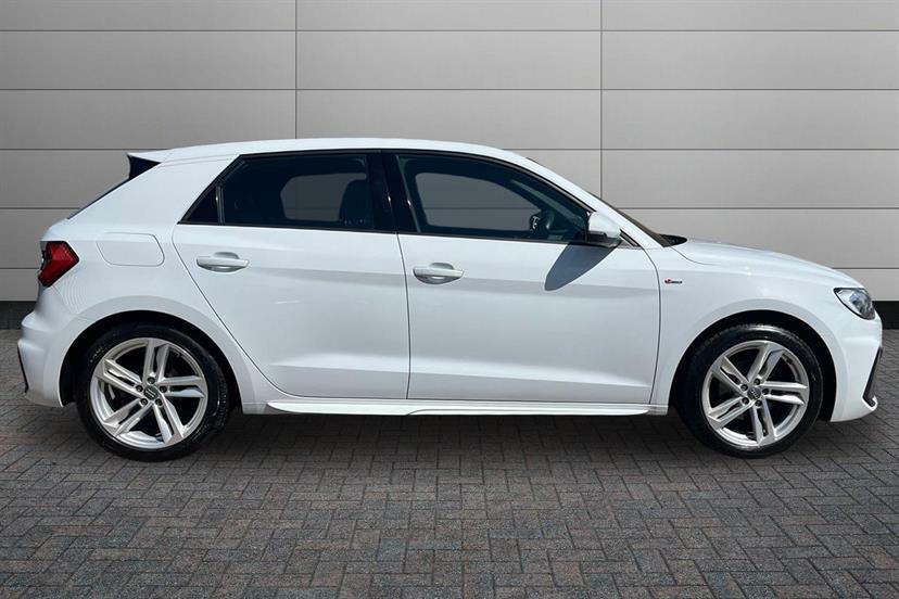 Audi A1 35 Tfsi S Line S Tronic White #4