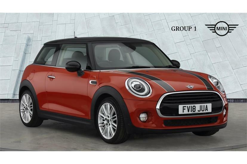 Mini Hatch 1.5 Cooper II Orange