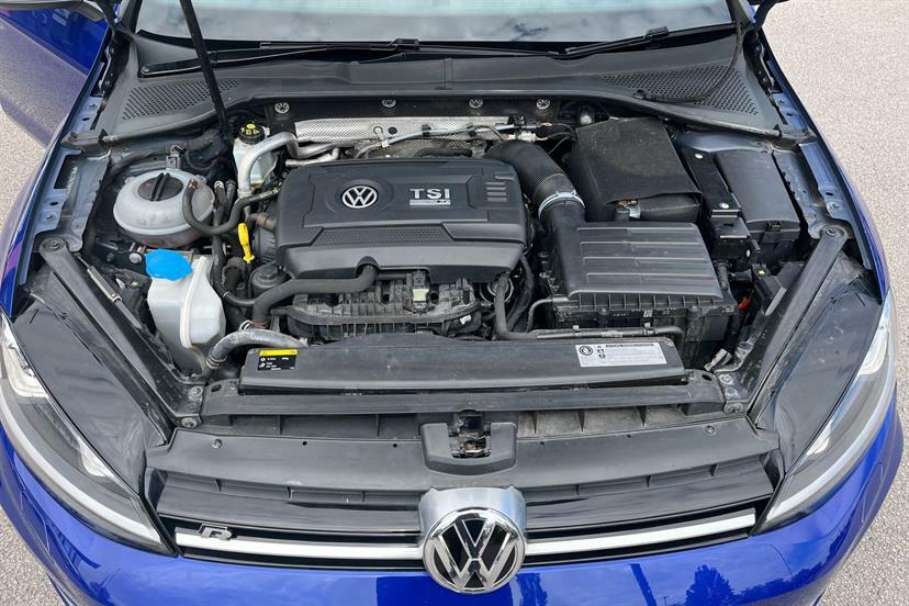 Volkswagen Golf Match Tdi Bluemotion Technology Black #26