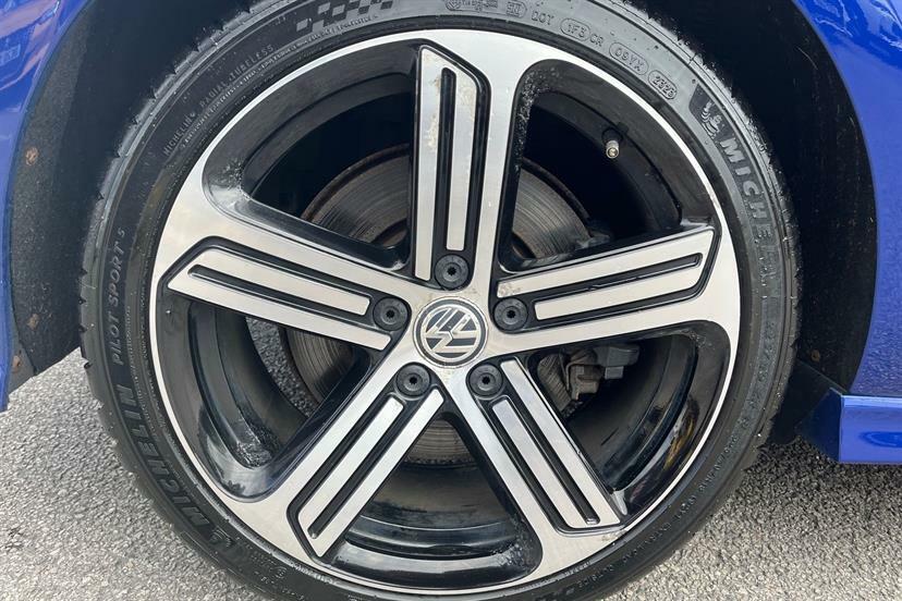 Volkswagen Golf Match Tdi Bluemotion Technology Black #17