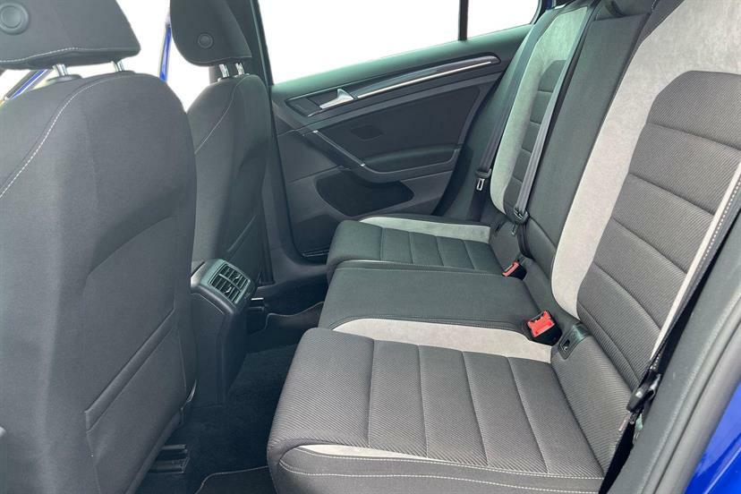 Volkswagen Golf Match Tdi Bluemotion Technology Black #8