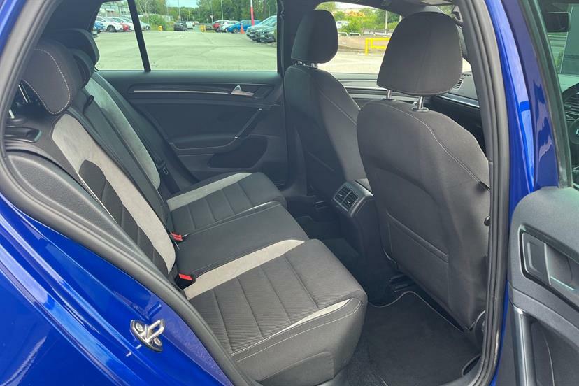 Volkswagen Golf Match Tdi Bluemotion Technology Black #27