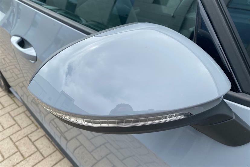 Volkswagen ID.3 Life Grey #18