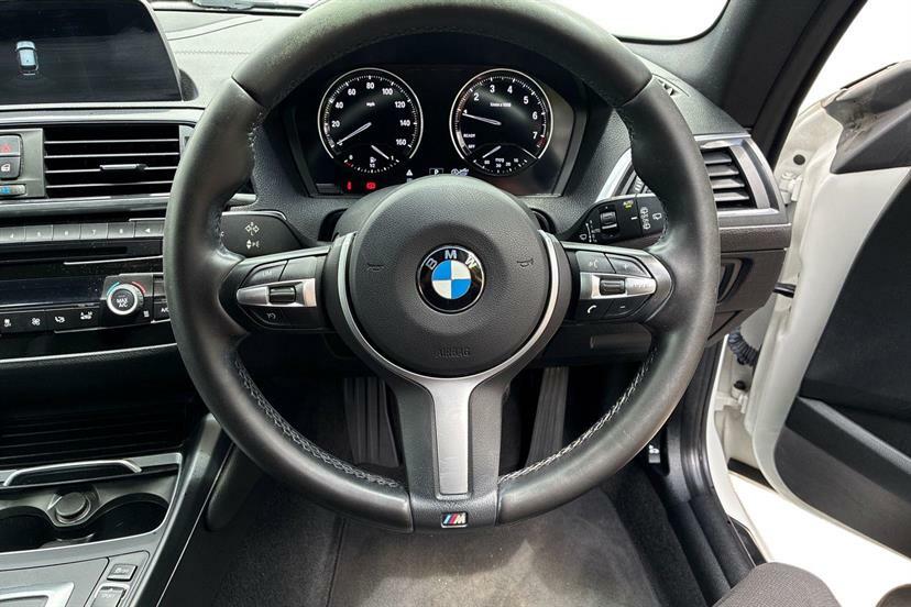 BMW 1 Series Hatchback White #7