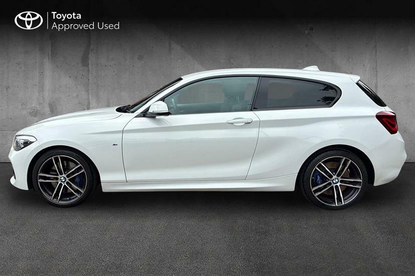 BMW 1 Series Hatchback White #16