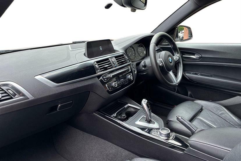 BMW 1 Series Hatchback White #9