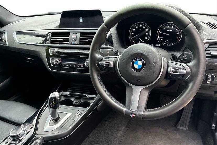 BMW 1 Series Hatchback White #10