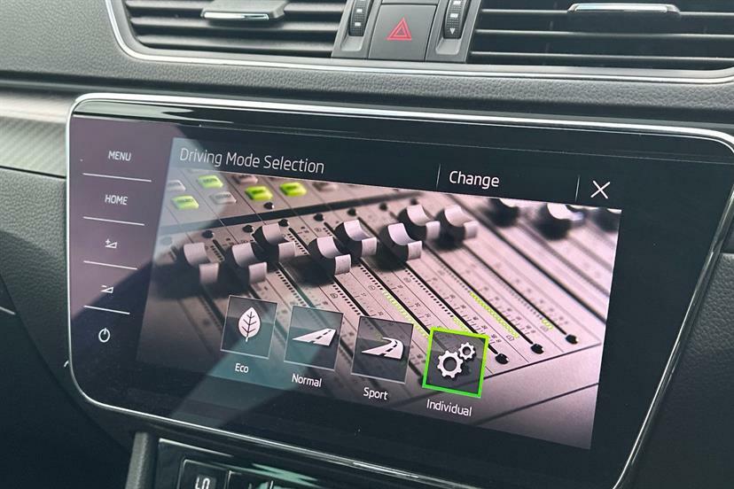 Skoda Superb 1.4L Se Technology Grey #22