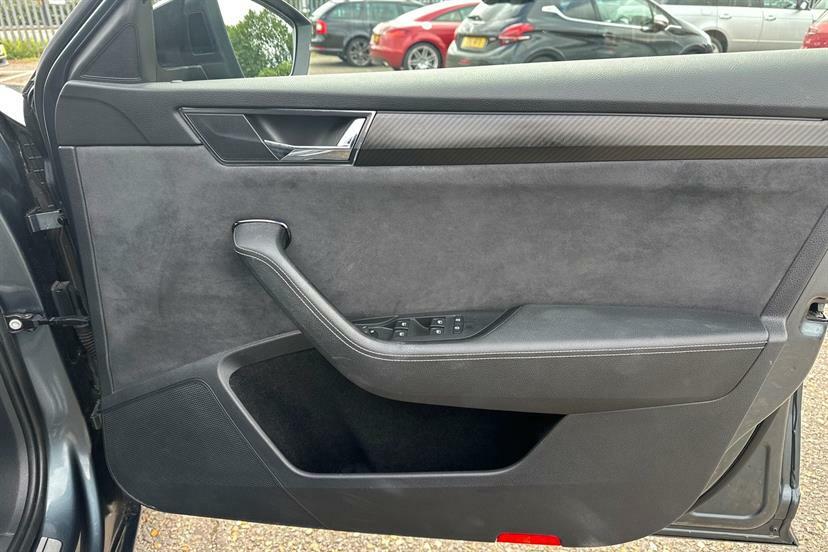 Skoda Superb 1.4L Se Technology Grey #9