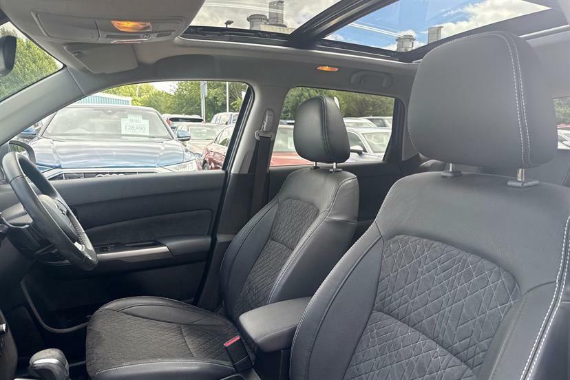 Suzuki Vitara Vitara Sz5 Hev White #16