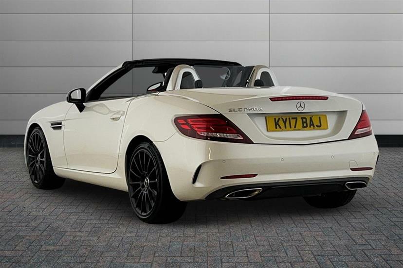 Mercedes-Benz SLC 250D Amg Line 9G-tronic White #2