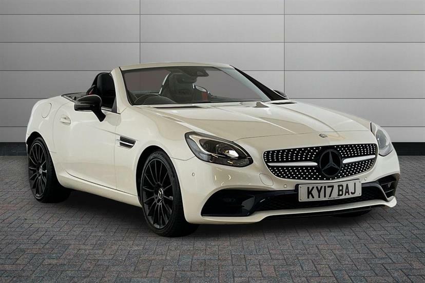 Mercedes-Benz SLC 250D Amg Line 9G-tronic White