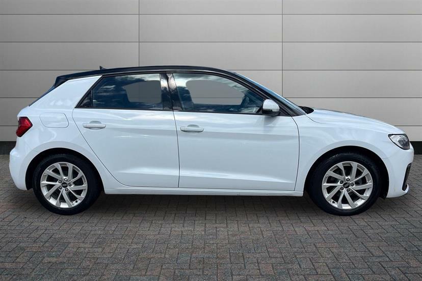 Audi A1 25 Tfsi Sport White #3