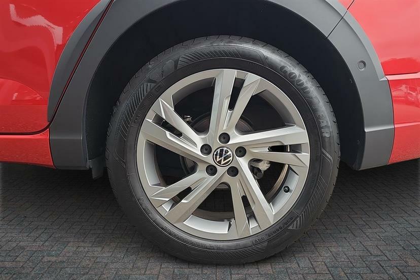 Volkswagen Taigo 1.0 Tsi 110 R-line Red #5