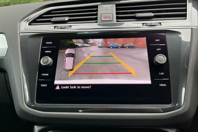 Volkswagen Tiguan Elegance Black #37