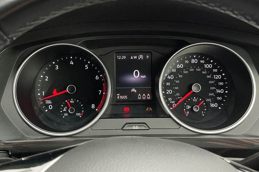 Volkswagen Tiguan Elegance Black #7