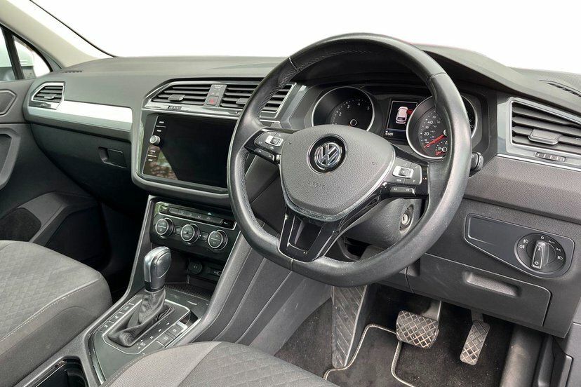 Volkswagen Tiguan 1.5 Tsi Evo Match Suv Dsg 150 Ps DU20BNE White #6