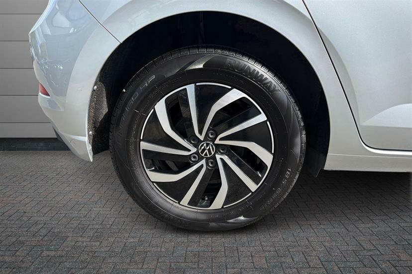 Volkswagen Polo 1.0 Tsi Life Silver #4