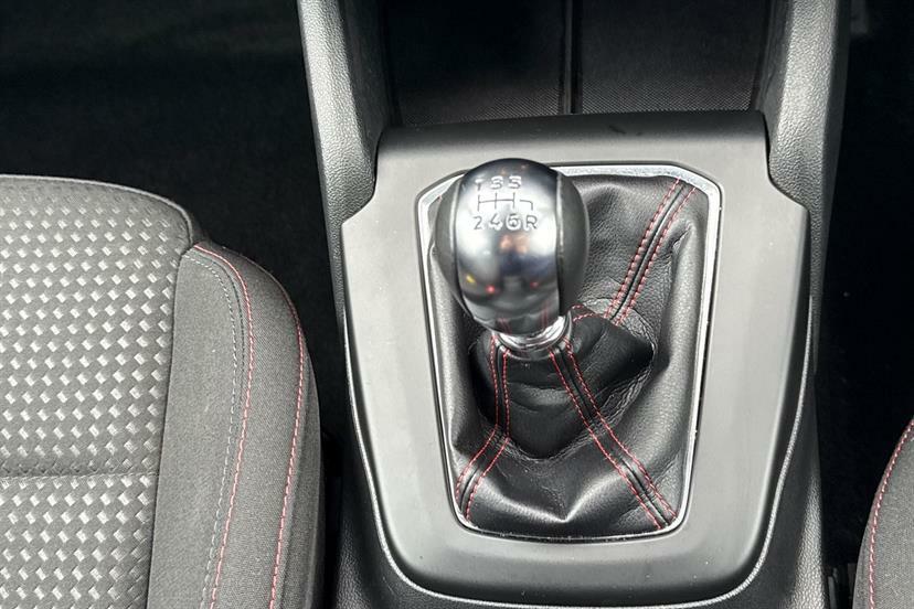 Ford Focus 1.0 Ecoboost Titanium Grey #25