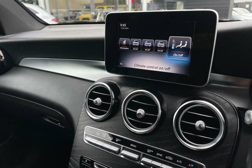Mercedes-Benz GLC Class Glc 250 D White #12