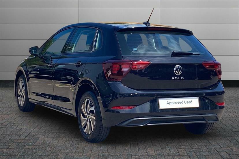 Volkswagen Polo 1.0 Tsi Life Dsg Black #2