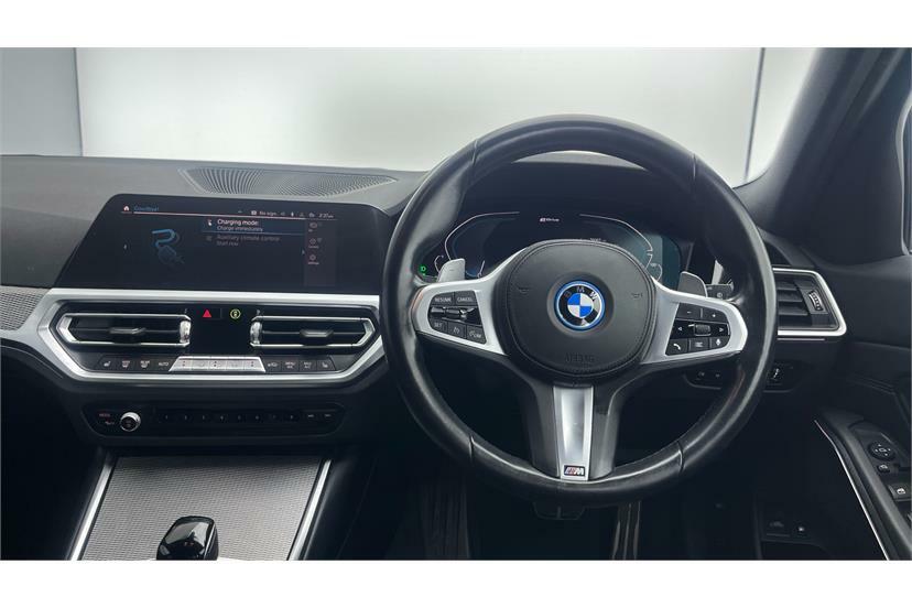 BMW 3 Series 330E M Sport Step White #4
