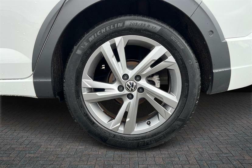 Volkswagen Taigo 1.5 Tsi 150 R-line Dsg White #5
