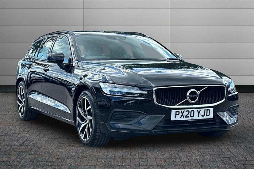 Volvo V60 2.0 T4 190 Momentum Plus Black