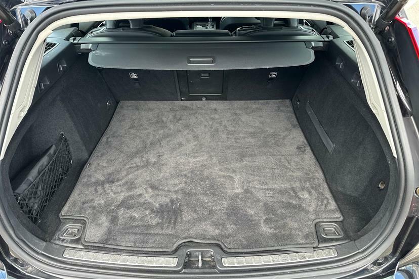 Volvo V60 D4 R-design Plus White #7