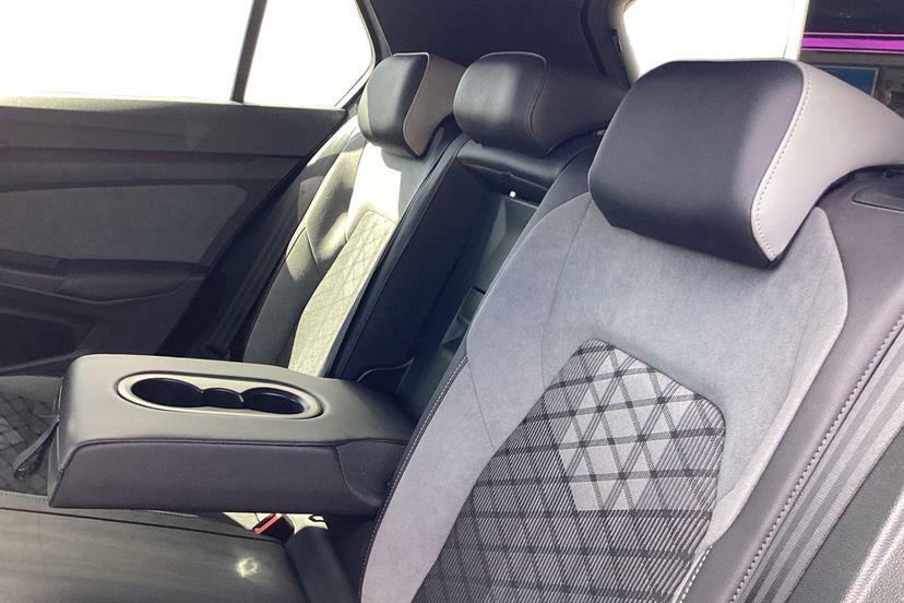 Volkswagen Golf R-line Black #8