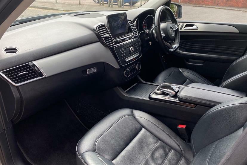 Mercedes-Benz GLE Class Black #26