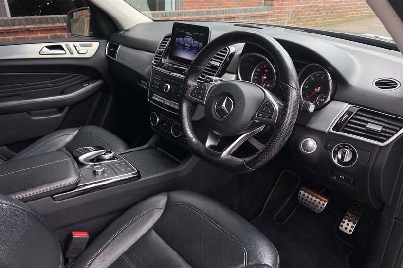 Mercedes-Benz GLE Class Black #14