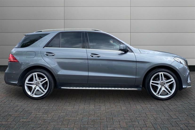 Mercedes-Benz GLE Class 350D 4Matic Amg Line Premium 9G-tronic Grey #3