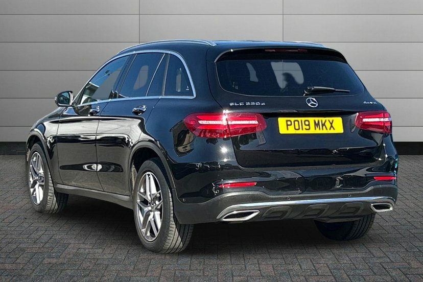 Mercedes-Benz GLC Class 2.1 Glc220d Amg Line Premium Plus Suv PO19MKX Black #2