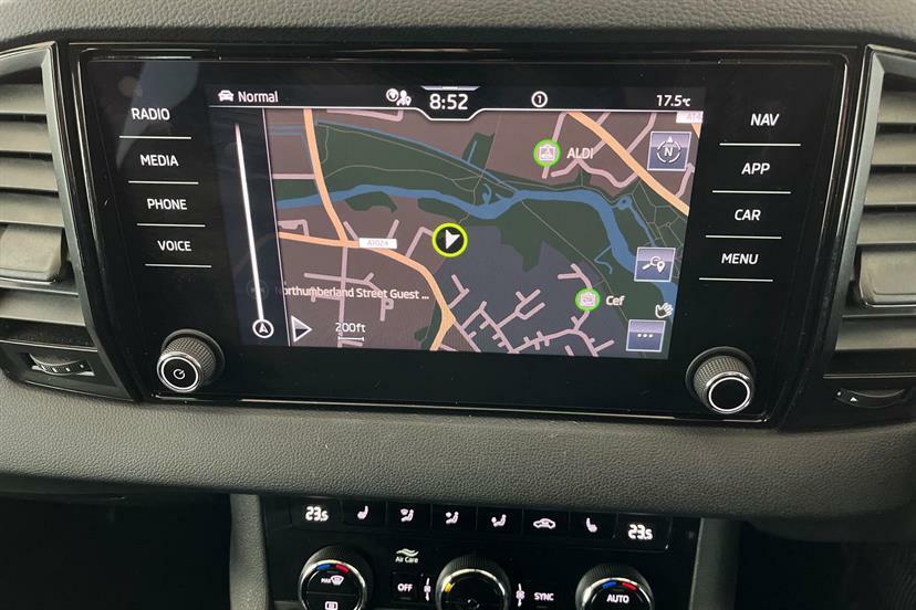 Skoda Karoq Se Technology Blue #25