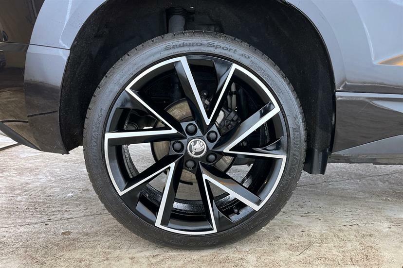 Skoda Karoq Se Technology Blue #11