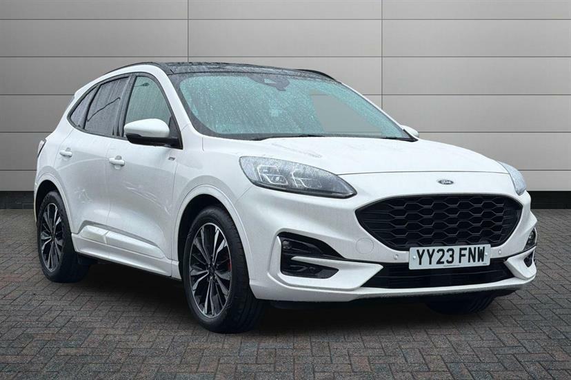 Ford Kuga 1.5 Ecoboost 150 St-line X Edition White
