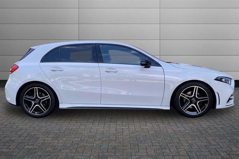 Mercedes-Benz A Class A200d Amg Line Premium Plus Edition White #3