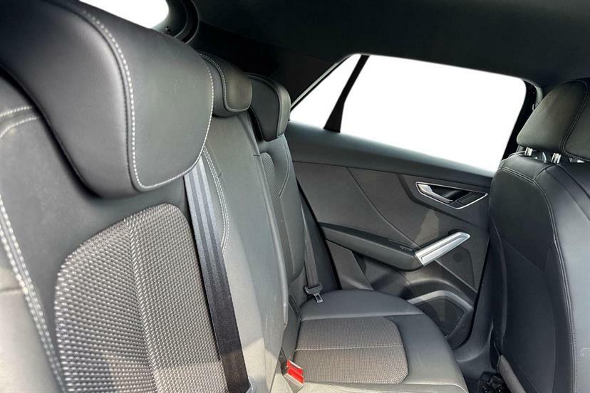 Audi Q2 35 Tfsi S Line White #8