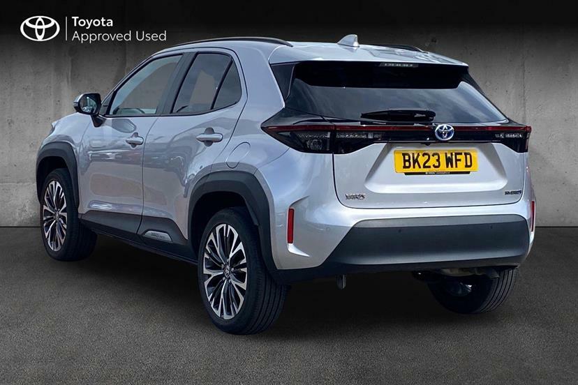 Toyota Yaris Cross 1.5 Hybrid Excel Cvt Silver #4