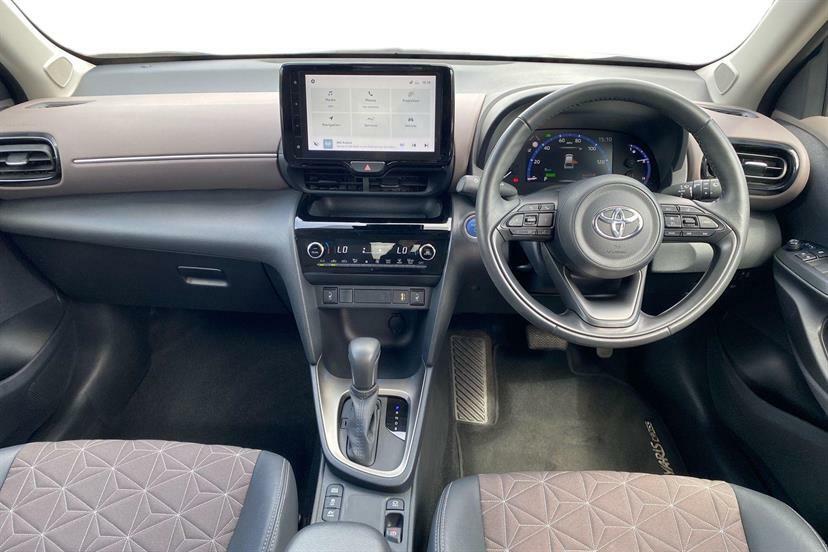 Toyota Yaris Cross 1.5 Hybrid Excel Cvt Silver #5