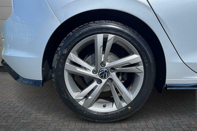 Volkswagen Golf 1.5 Etsi 150 R-line Dsg Silver #5