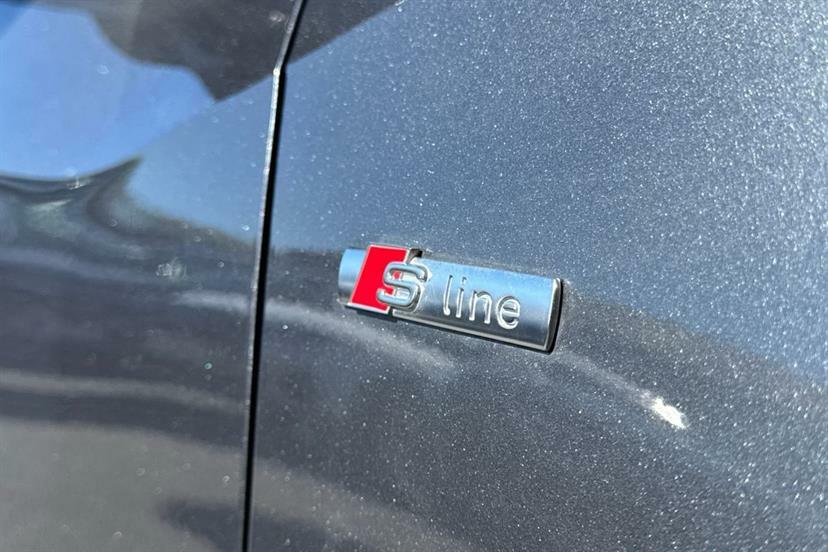 Audi Q2 Sport Grey #21