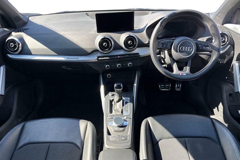 Audi Q2 Sport Grey #8