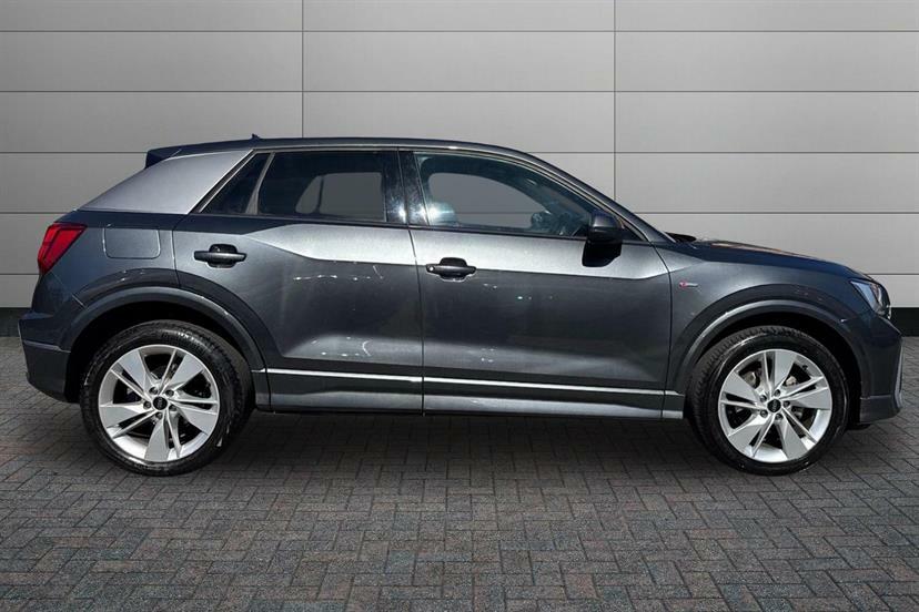 Audi Q2 35 Tfsi S Line S Tronic Grey #3