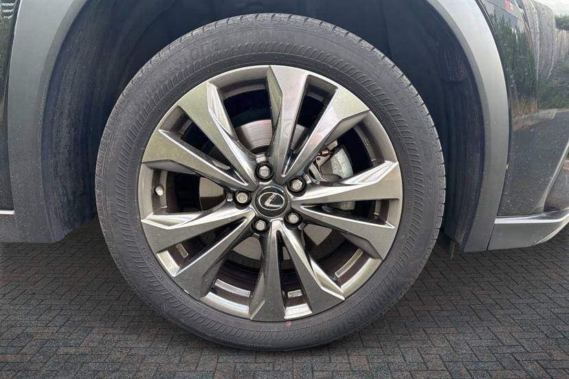Lexus UX 250H 2.0 F-sport Design Cvt Black #5