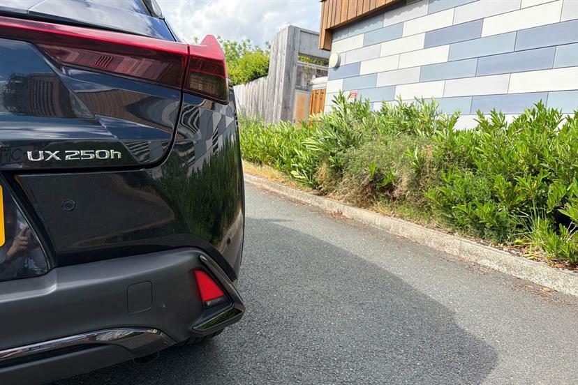 Lexus UX 250H Black #20